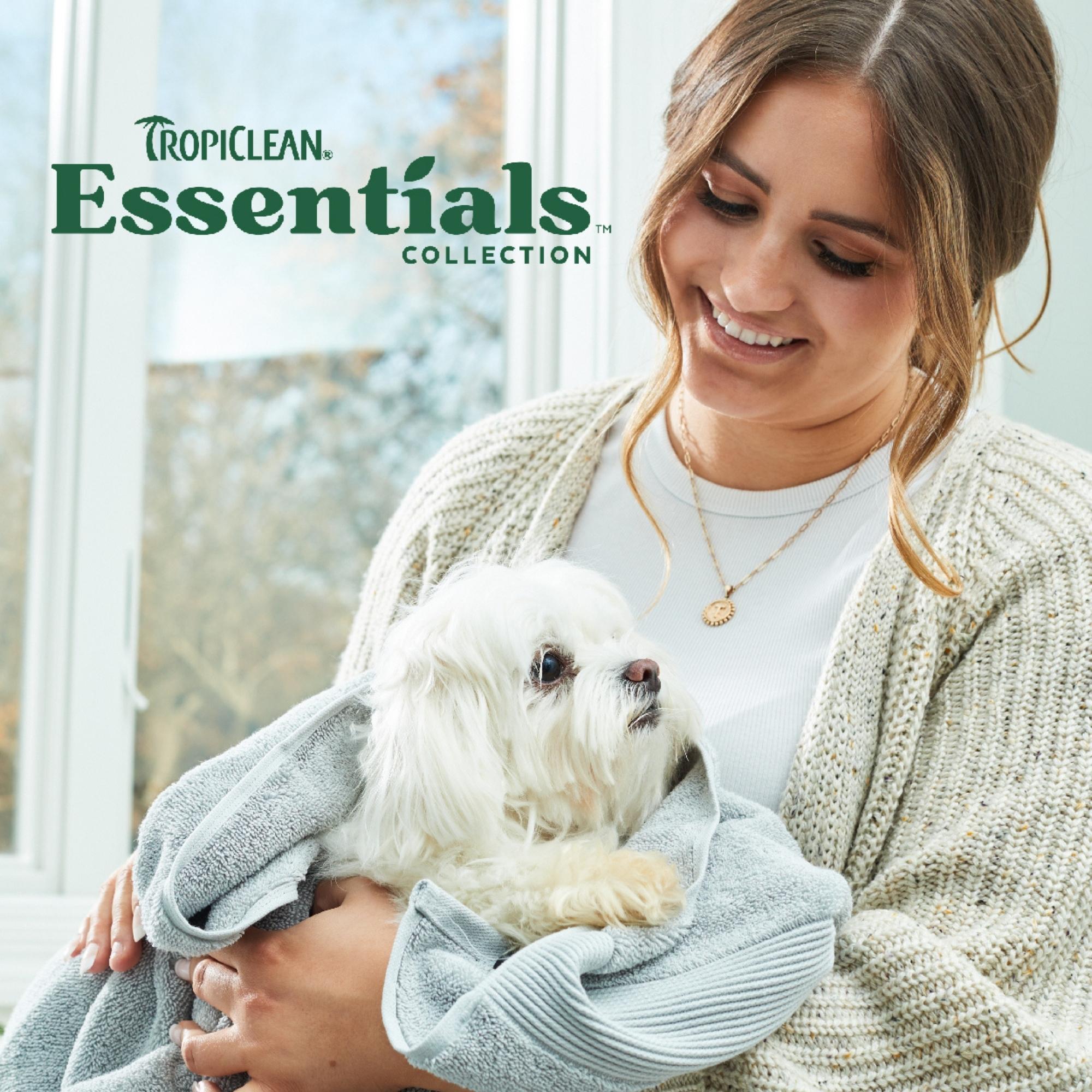 Tropiclean Dog Essentials Deodorizing Spray Jojoba 16oz. Default Title