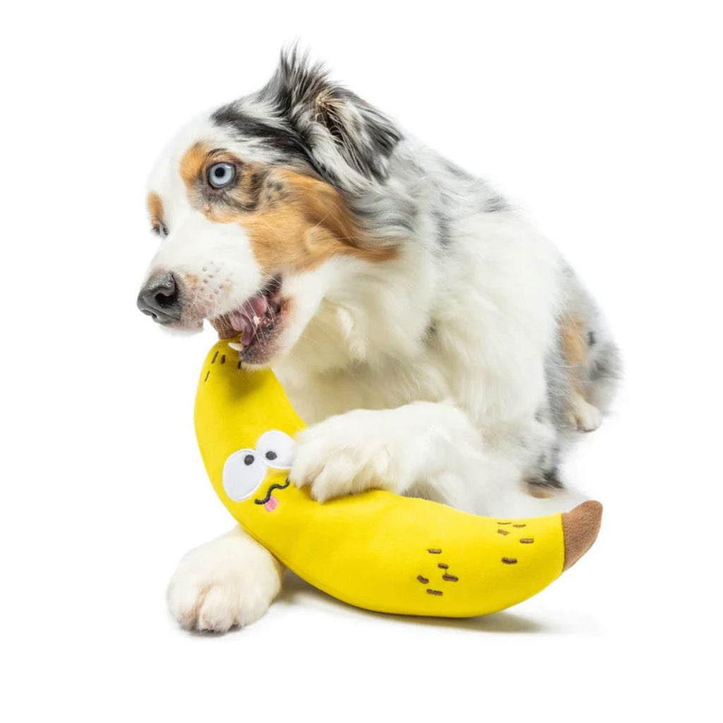 H&K Fetchies D Bruiser Banana Large Plush Squeak Crinkle